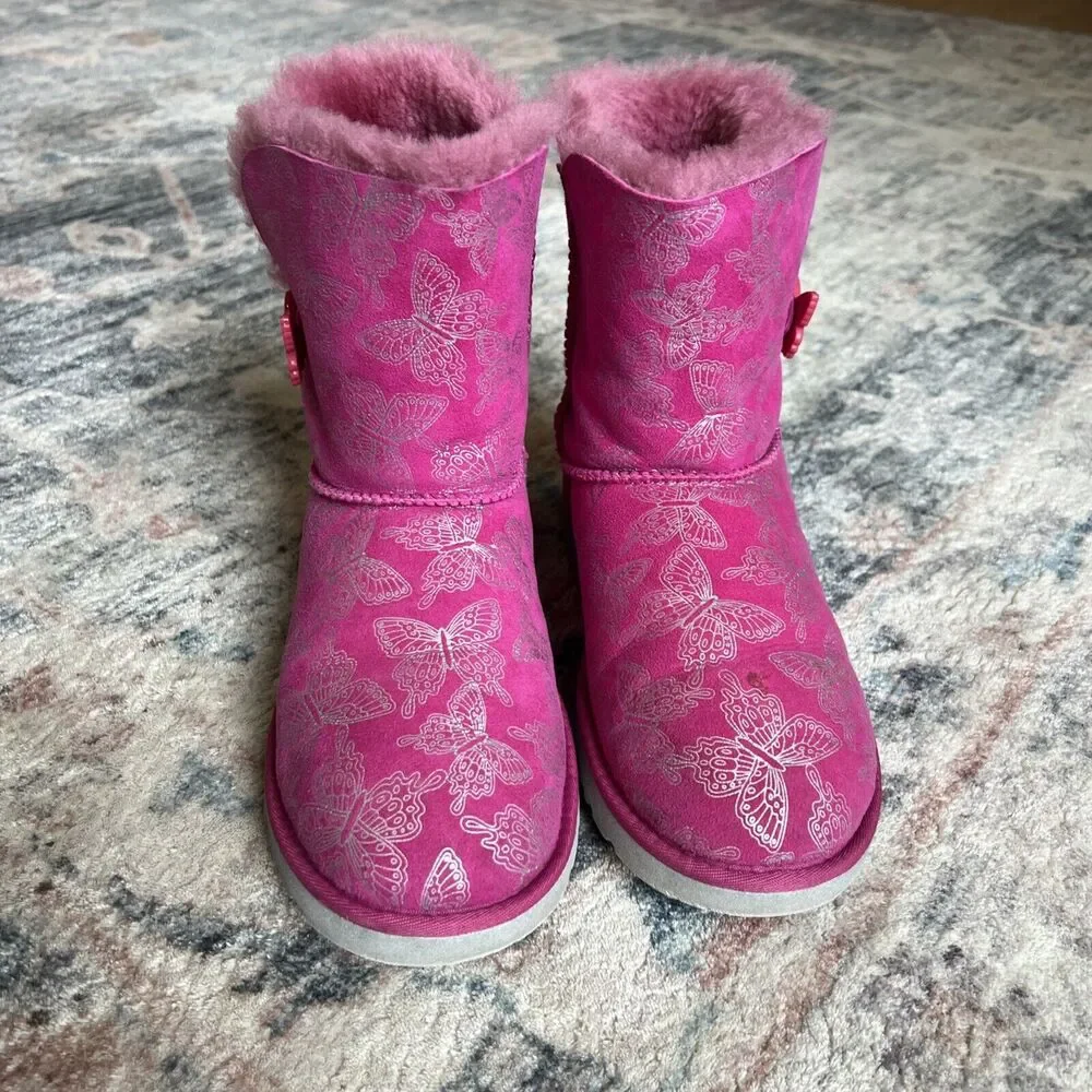 Womens UGG Boots K Bailey Button Butterfly Raspberry & Silver RSPS Sz 6 Fits 7.5 - Picture 4 of 16